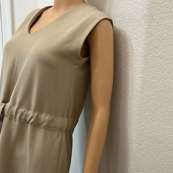 Taylor Dress Sz 2 VNeck Sleeveless Beige Tan Brown Adjustable Tie Waistband Midi - Picture 3 of 7